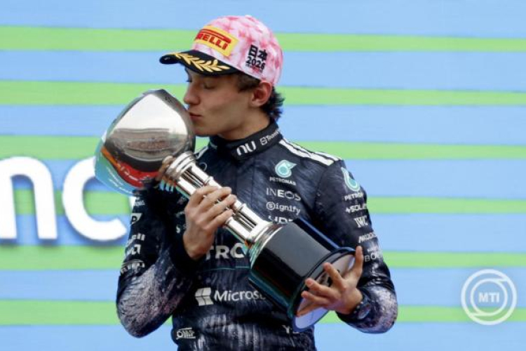 Japán Nagydíj - Antonelli nyert és vezet az összetettben is